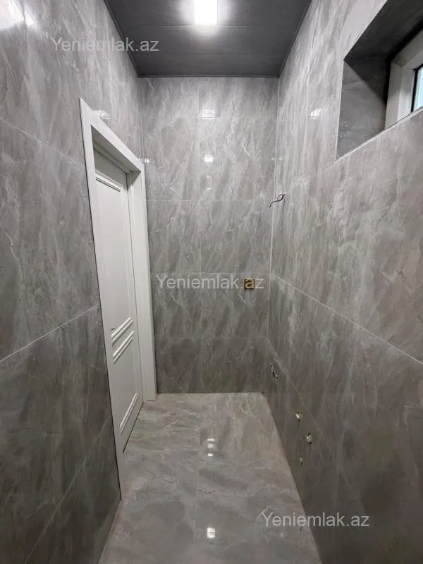 Satılır 4 otaqlı həyət evi 130 m²