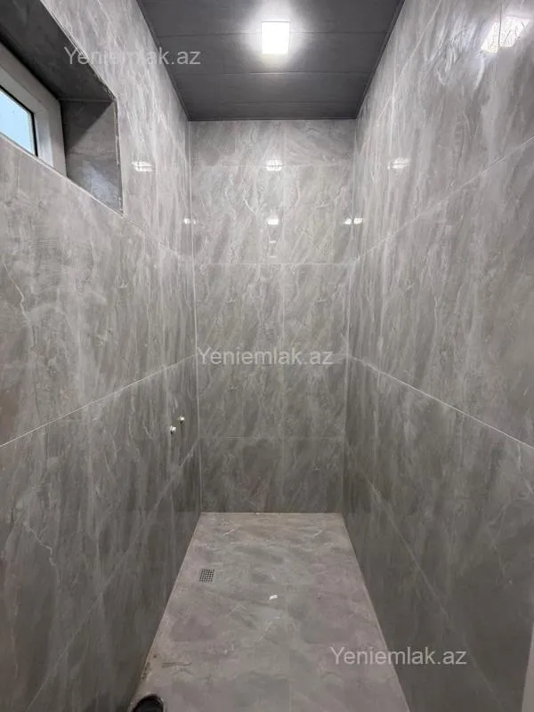 Satılır 4 otaqlı həyət evi 130 m²