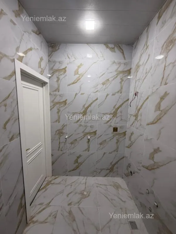 Satılır 4 otaqlı həyət evi 130 m²