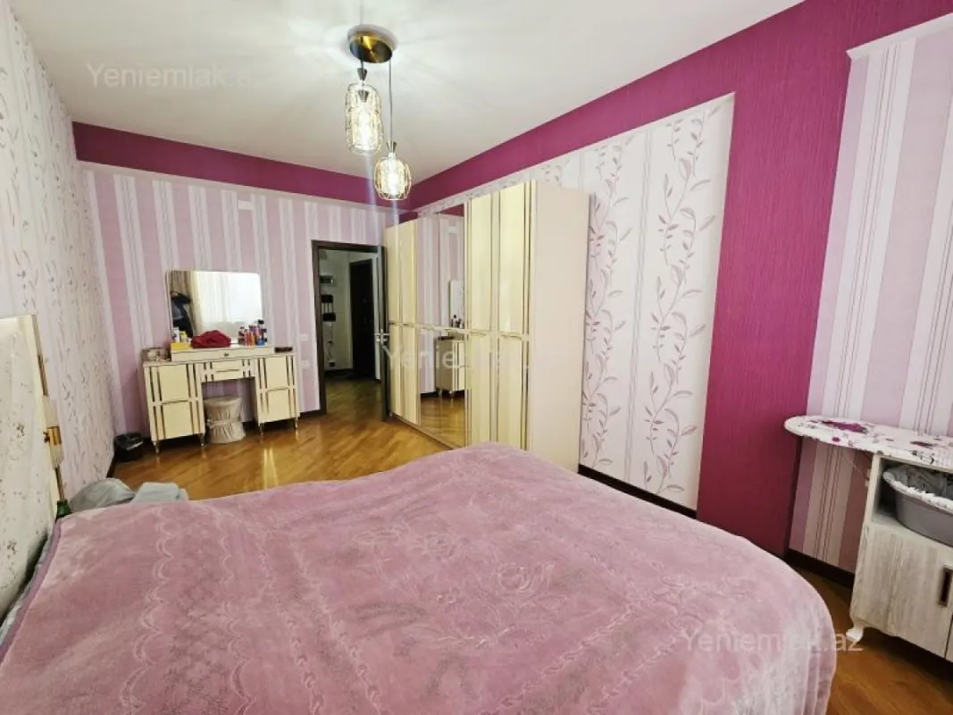 Satılır 3 otaqlı yeni tikili 92 m²