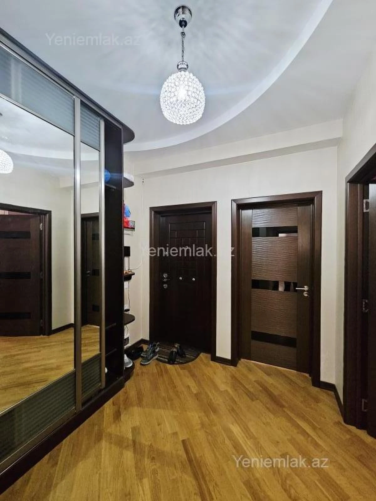 Satılır 3 otaqlı yeni tikili 92 m²