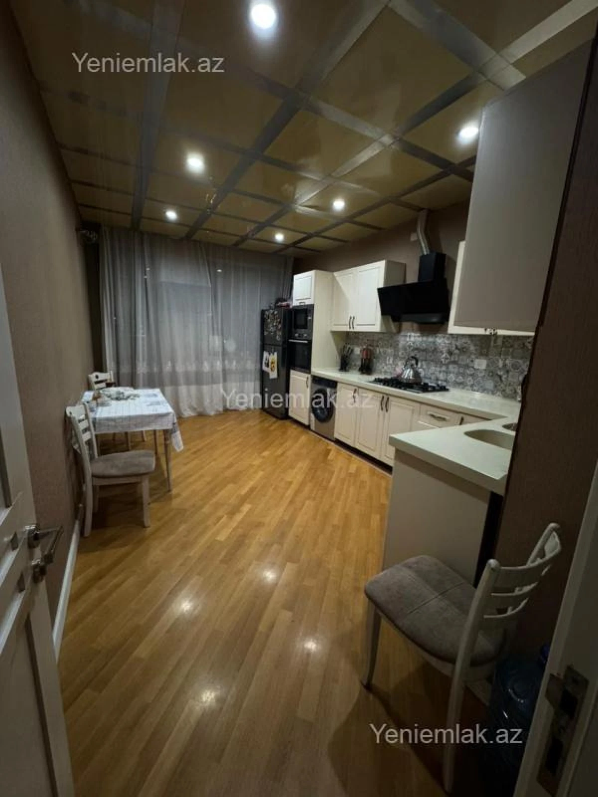 Satılır 3 otaqlı yeni tikili 94.9 m²