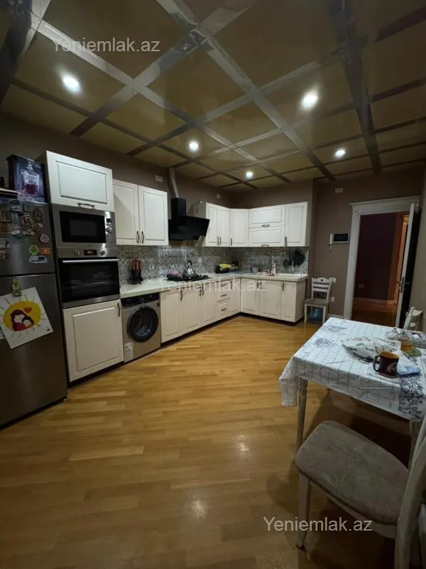 Satılır 3 otaqlı yeni tikili 94.9 m²