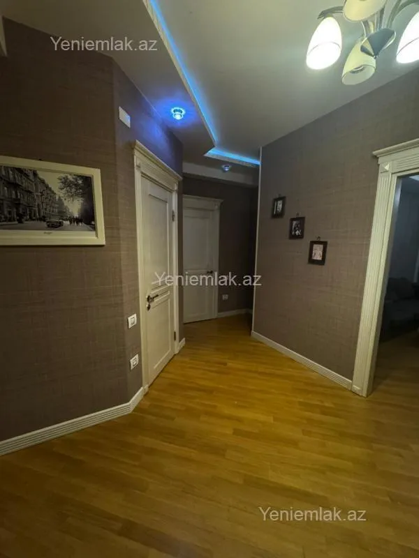 Satılır 3 otaqlı yeni tikili 94.9 m²