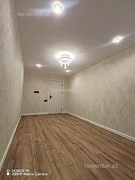 Satılır 3 otaqlı köhnə tikili 70 m²