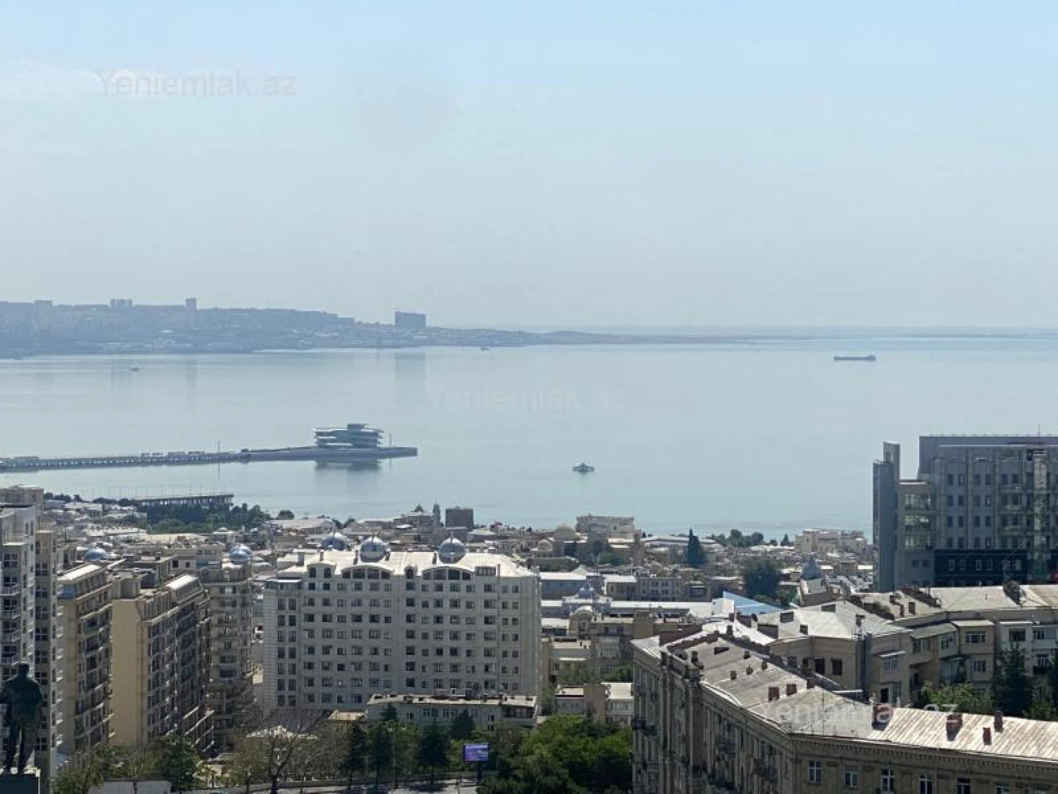 Satılır 4 otaqlı yeni tikili 180 m²