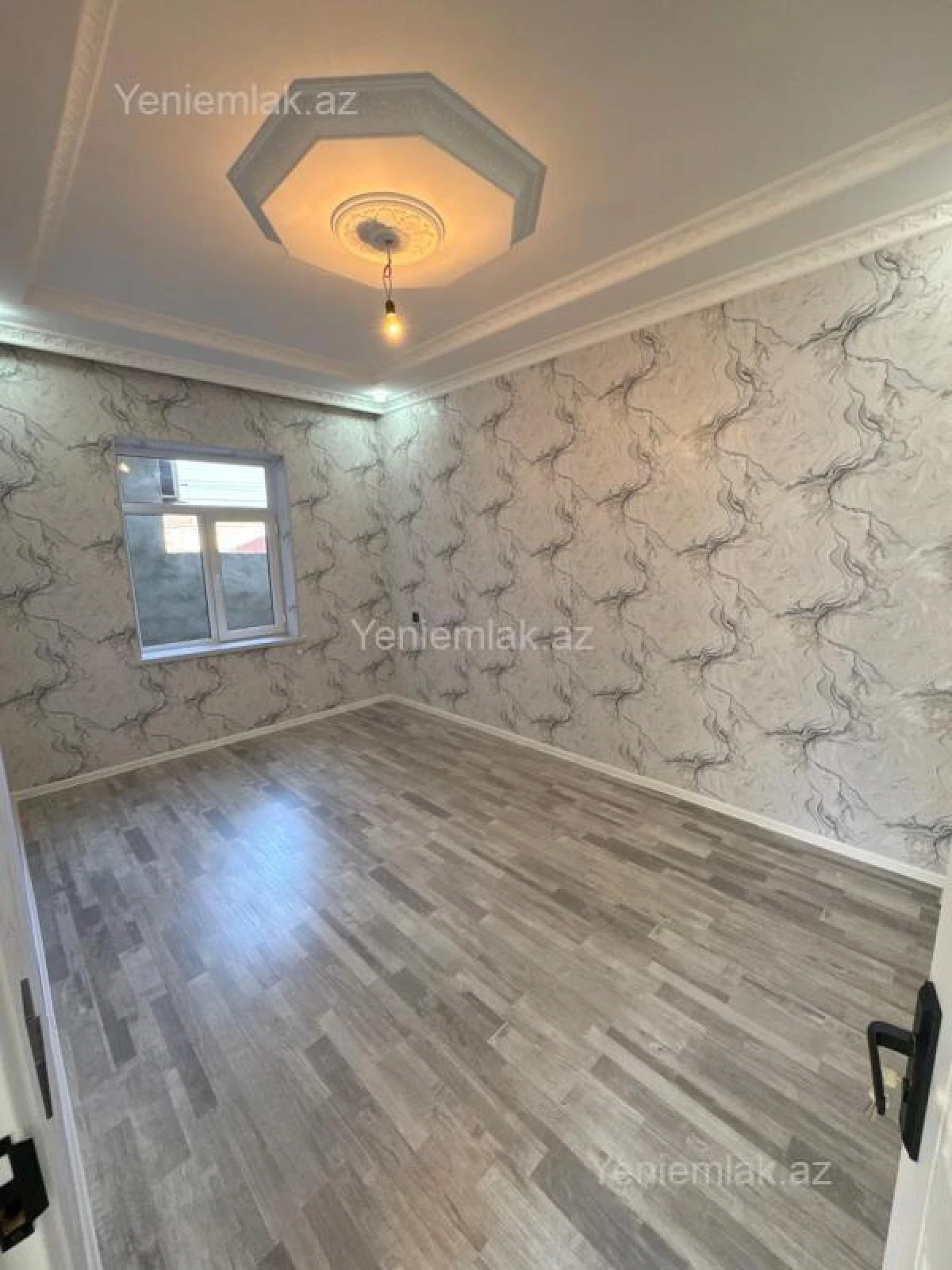 Satılır 5 otaqlı həyət evi 160 m²