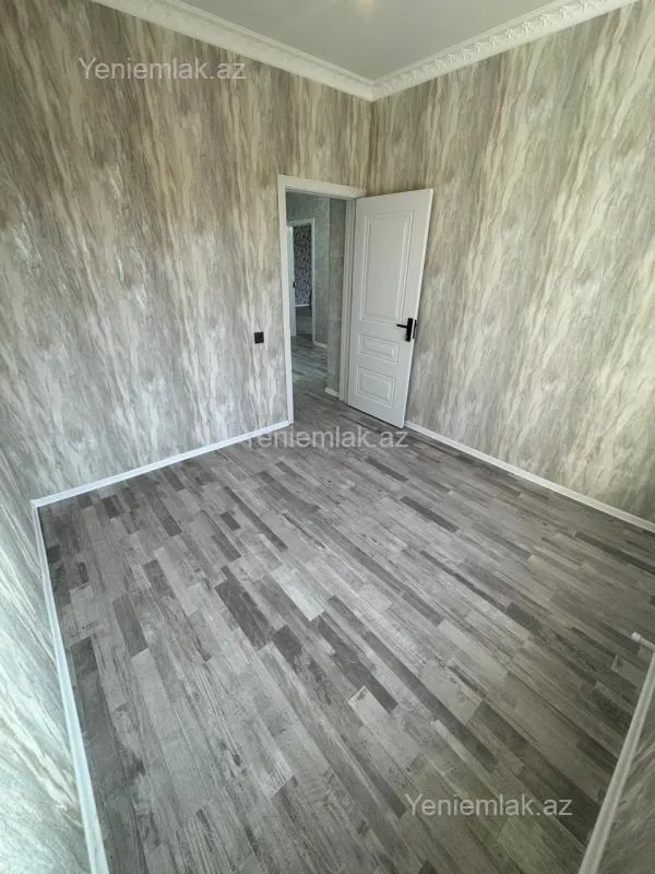 Satılır 5 otaqlı həyət evi 160 m²