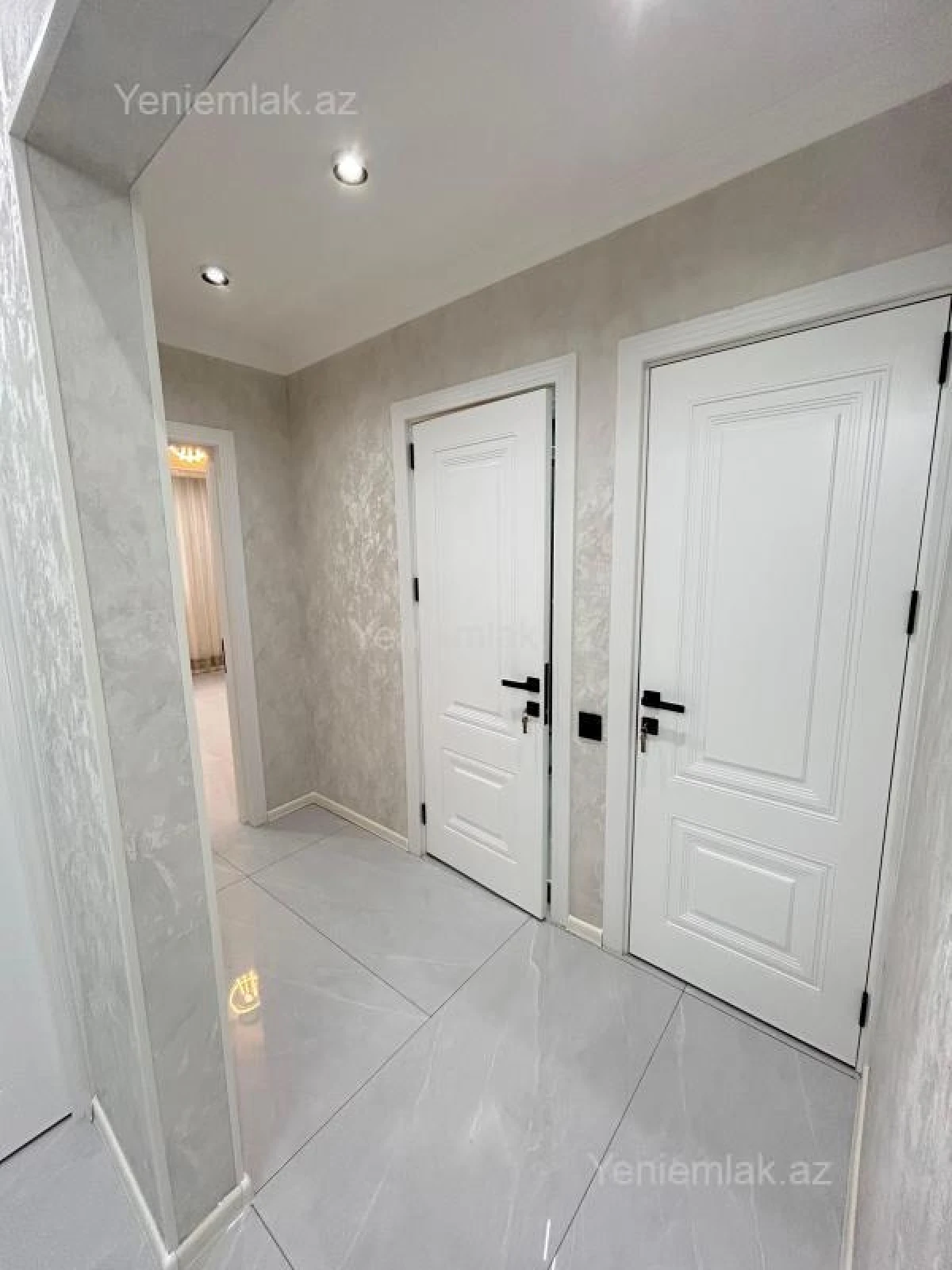 Satılır 3 otaqlı köhnə tikili 76 m²