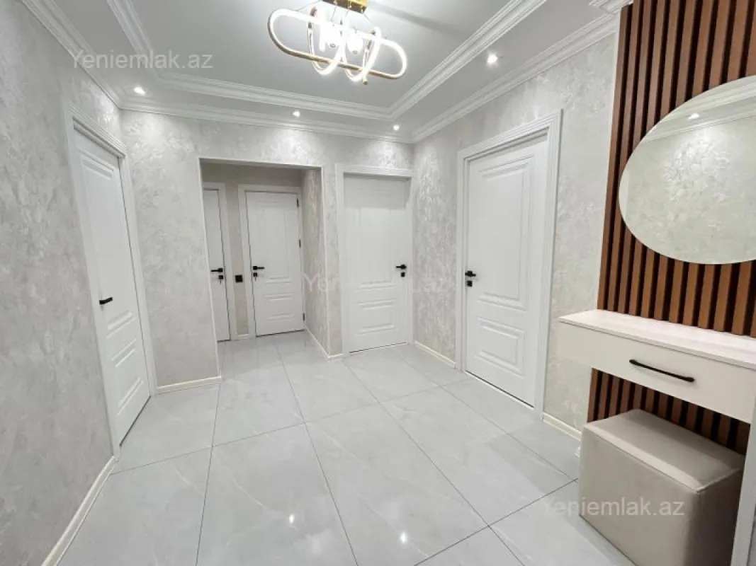 Satılır 3 otaqlı köhnə tikili 76 m²