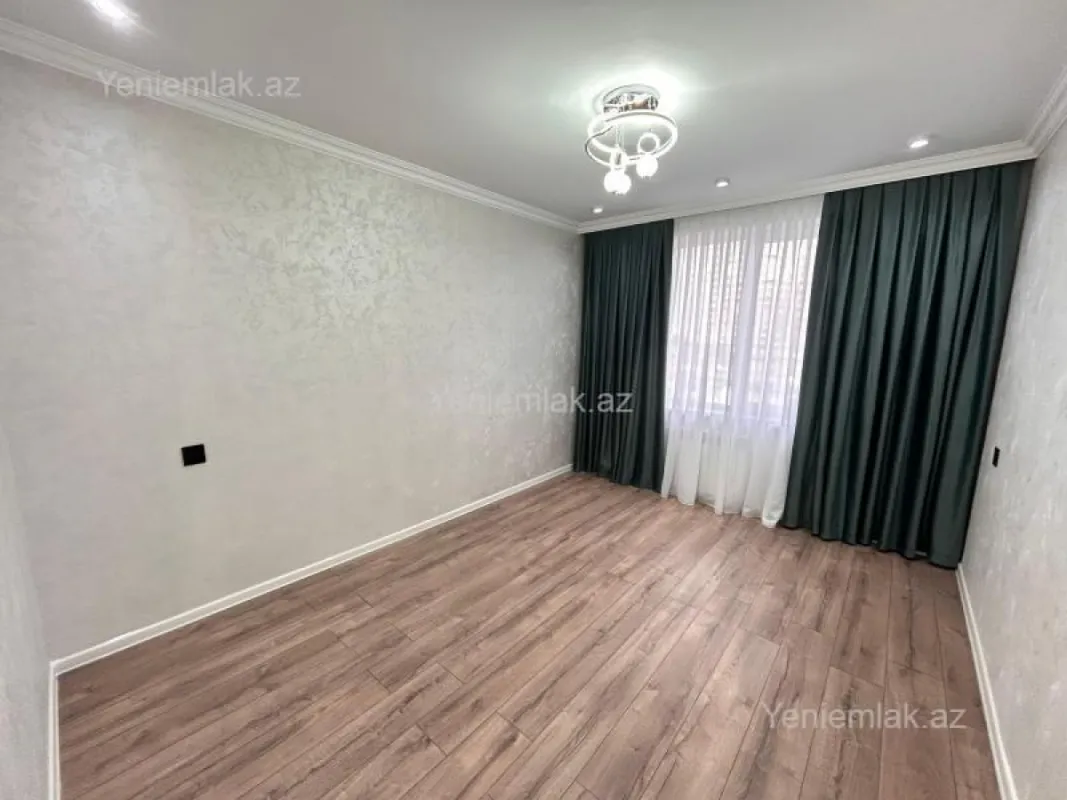 Satılır 3 otaqlı köhnə tikili 76 m²