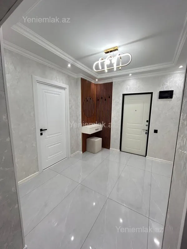 Satılır 3 otaqlı köhnə tikili 76 m²
