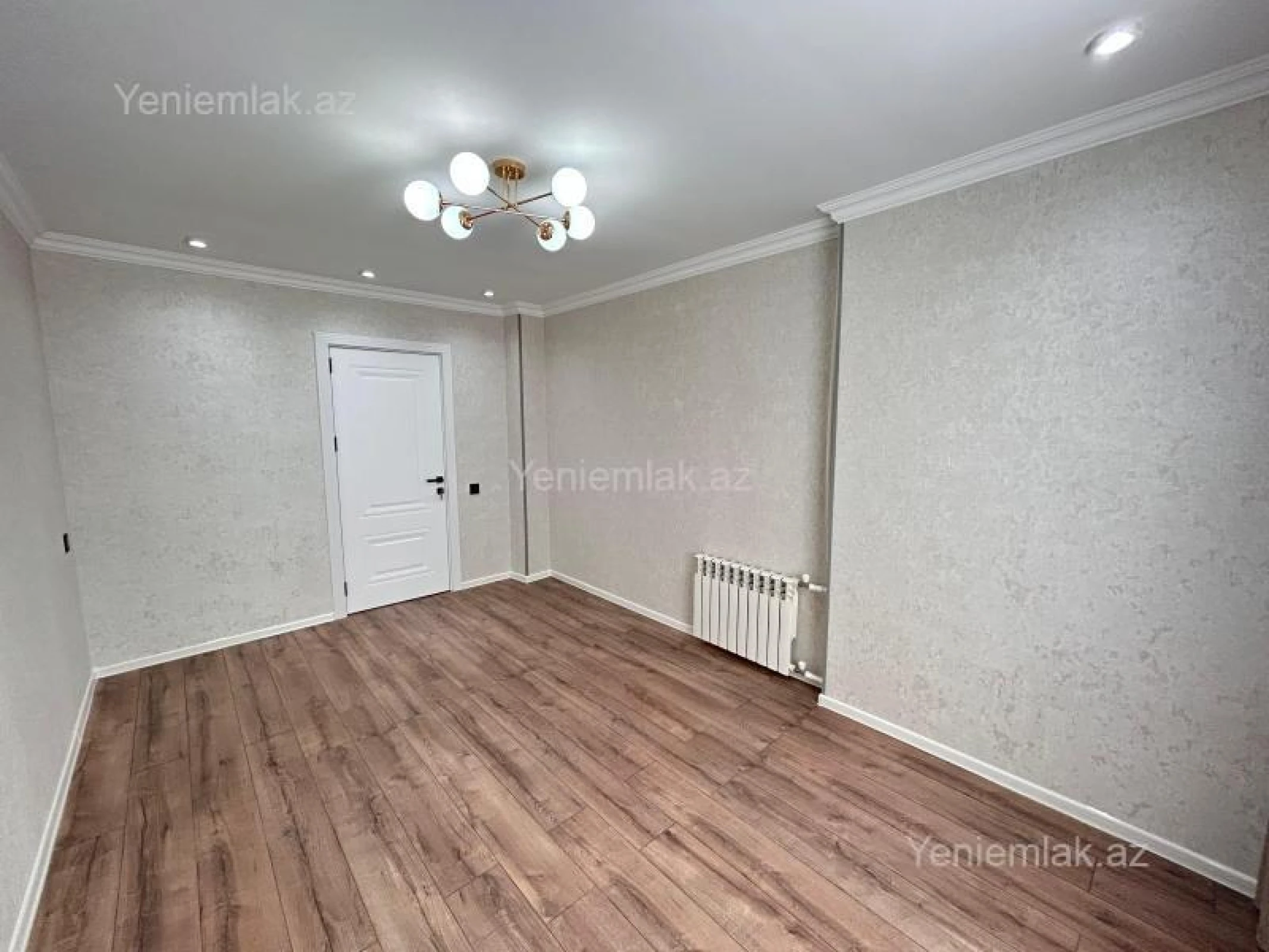 Satılır 3 otaqlı köhnə tikili 76 m²