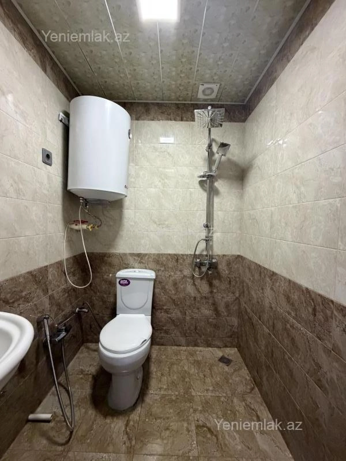 Satılır 3 otaqlı yeni tikili 62 m²