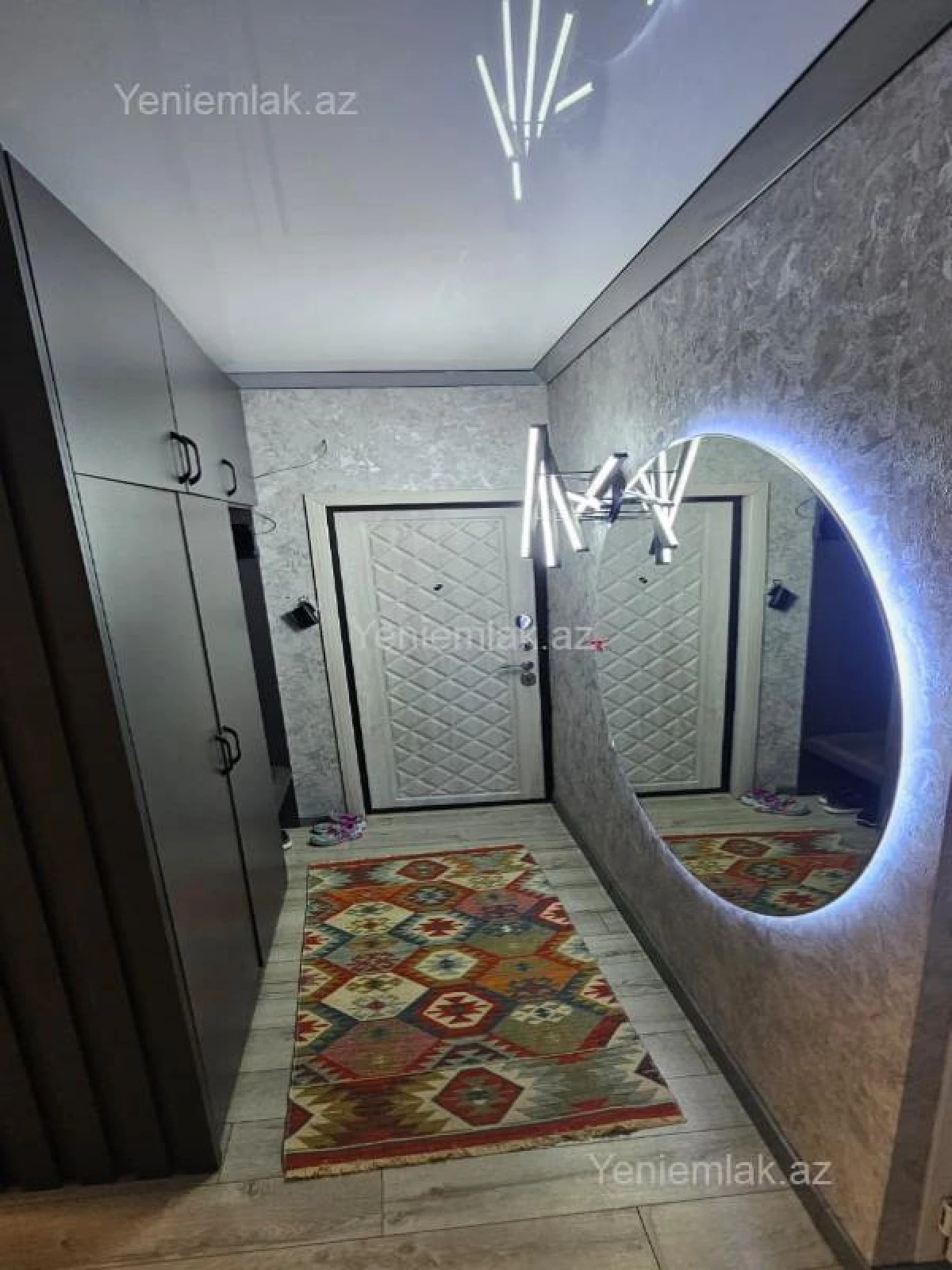 Satılır 3 otaqlı köhnə tikili 90 m²