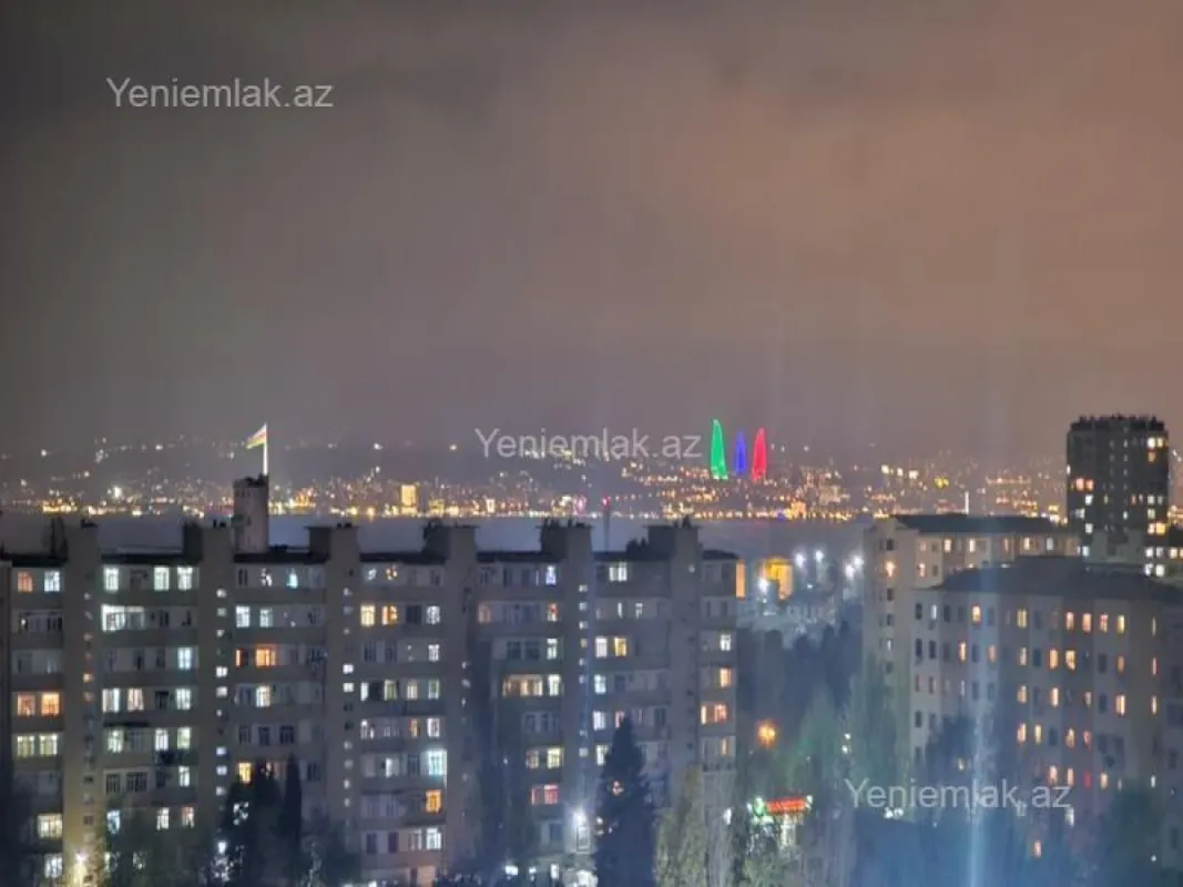 Satılır 3 otaqlı köhnə tikili 90 m²