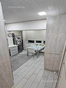 Satılır 3 otaqlı köhnə tikili 90 m²