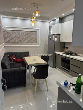 Satılır 3 otaqlı yeni tikili 105 m²