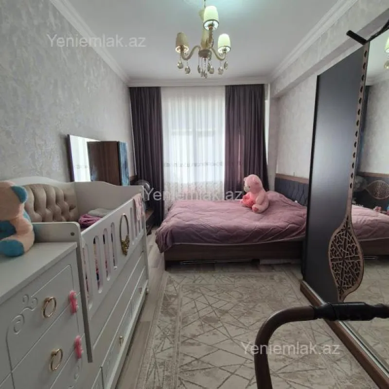 Satılır 2 otaqlı yeni tikili 60 m²