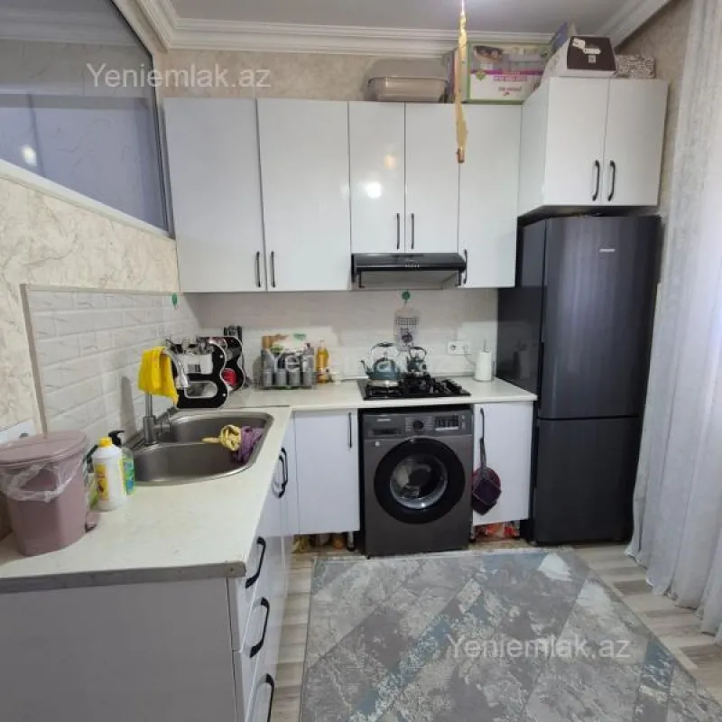 Satılır 2 otaqlı yeni tikili 60 m²