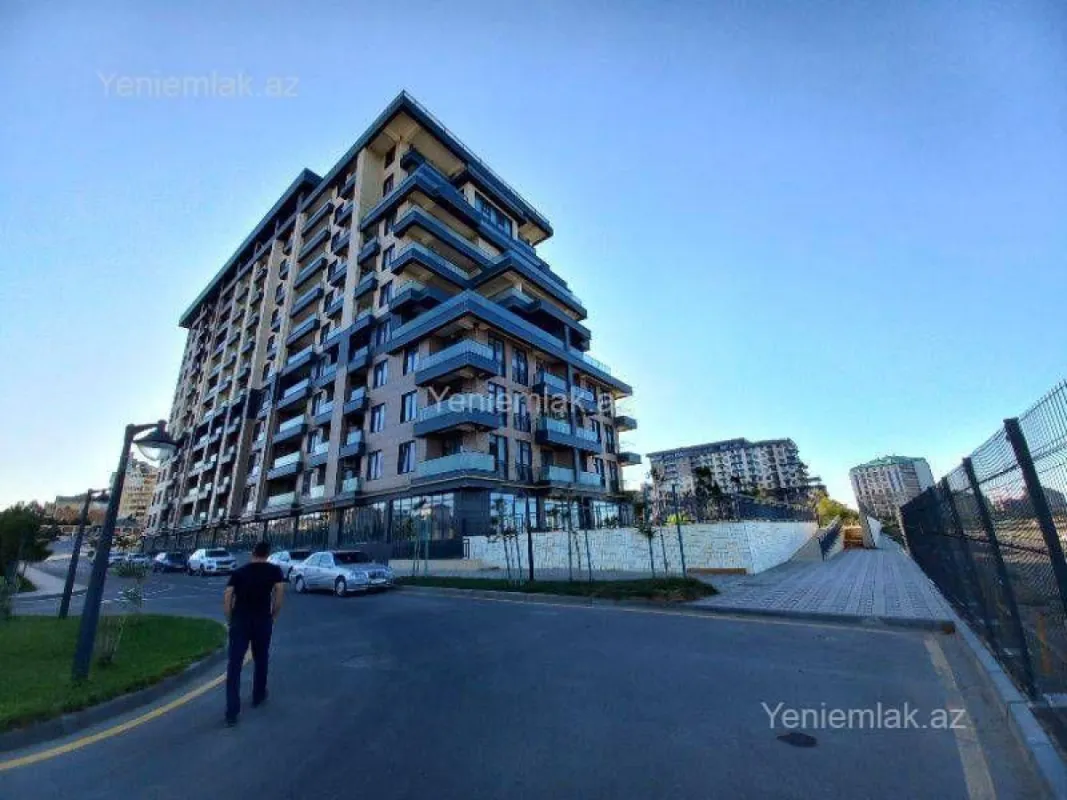 Satılır 2 otaqlı yeni tikili 83 m²