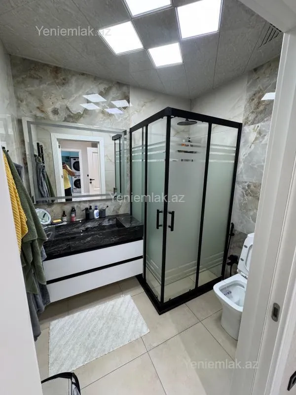 Satılır 2 otaqlı yeni tikili 83 m²