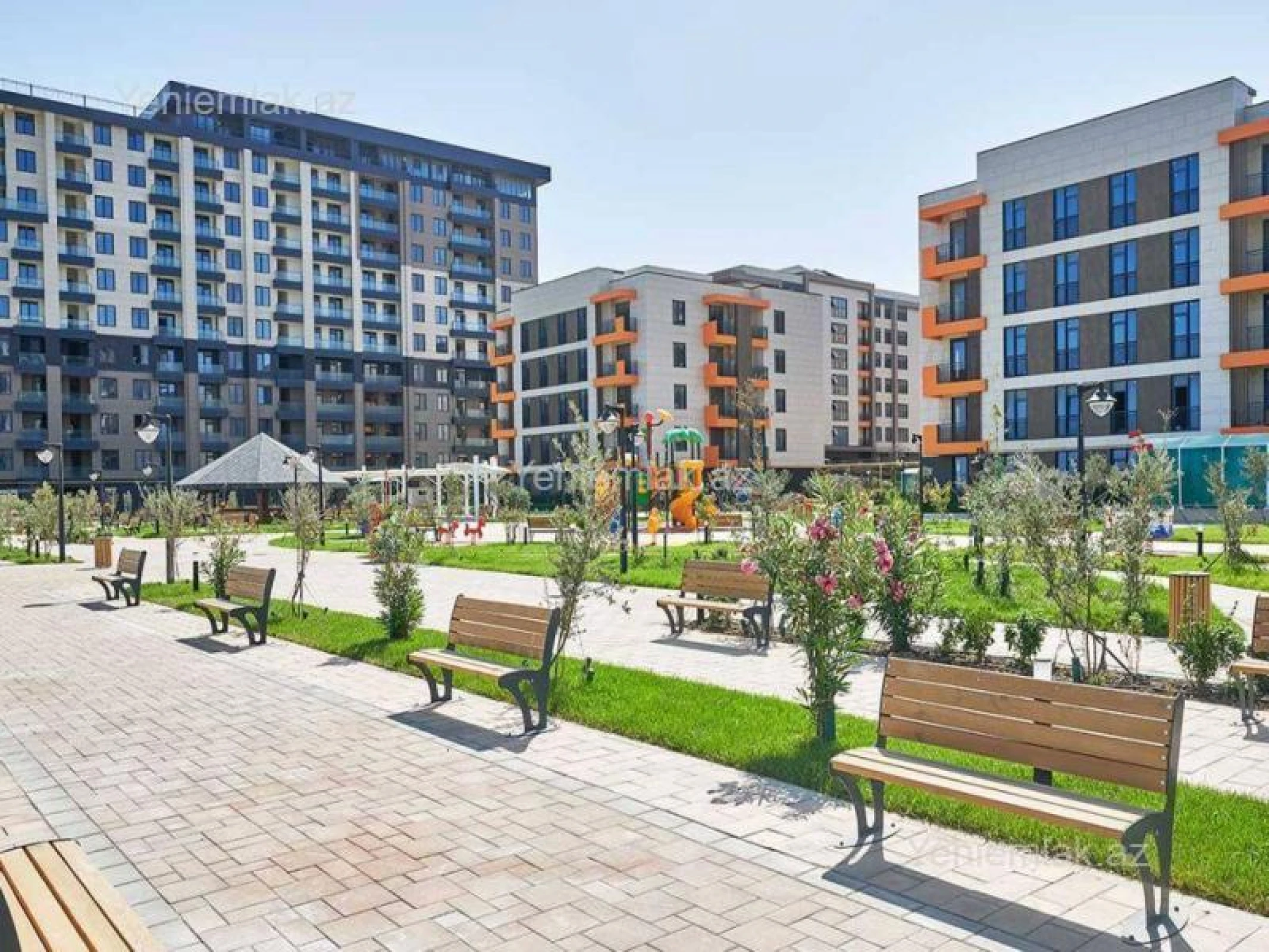 Satılır 2 otaqlı yeni tikili 83 m²