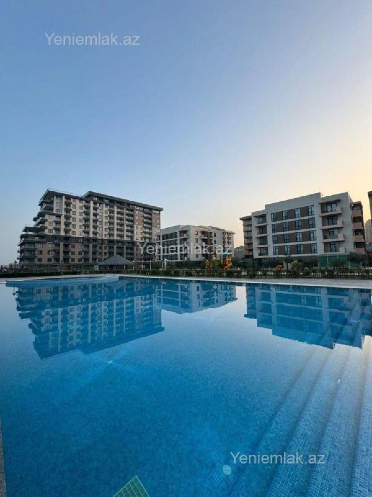 Satılır 2 otaqlı yeni tikili 83 m²