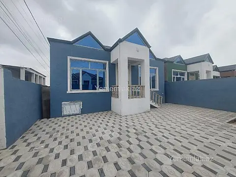 Satılır 4 otaqlı həyət evi 100 m²