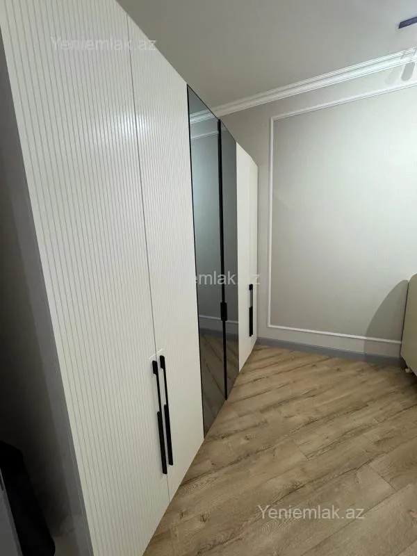 Satılır 2 otaqlı yeni tikili 82 m²