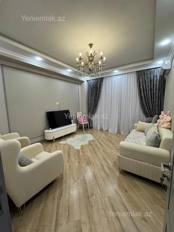Satılır 2 otaqlı yeni tikili 82 m²