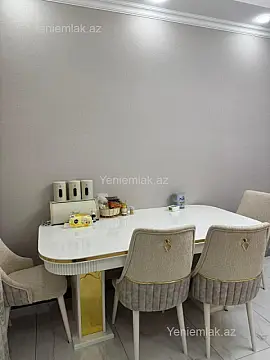 Satılır 2 otaqlı yeni tikili 82 m²