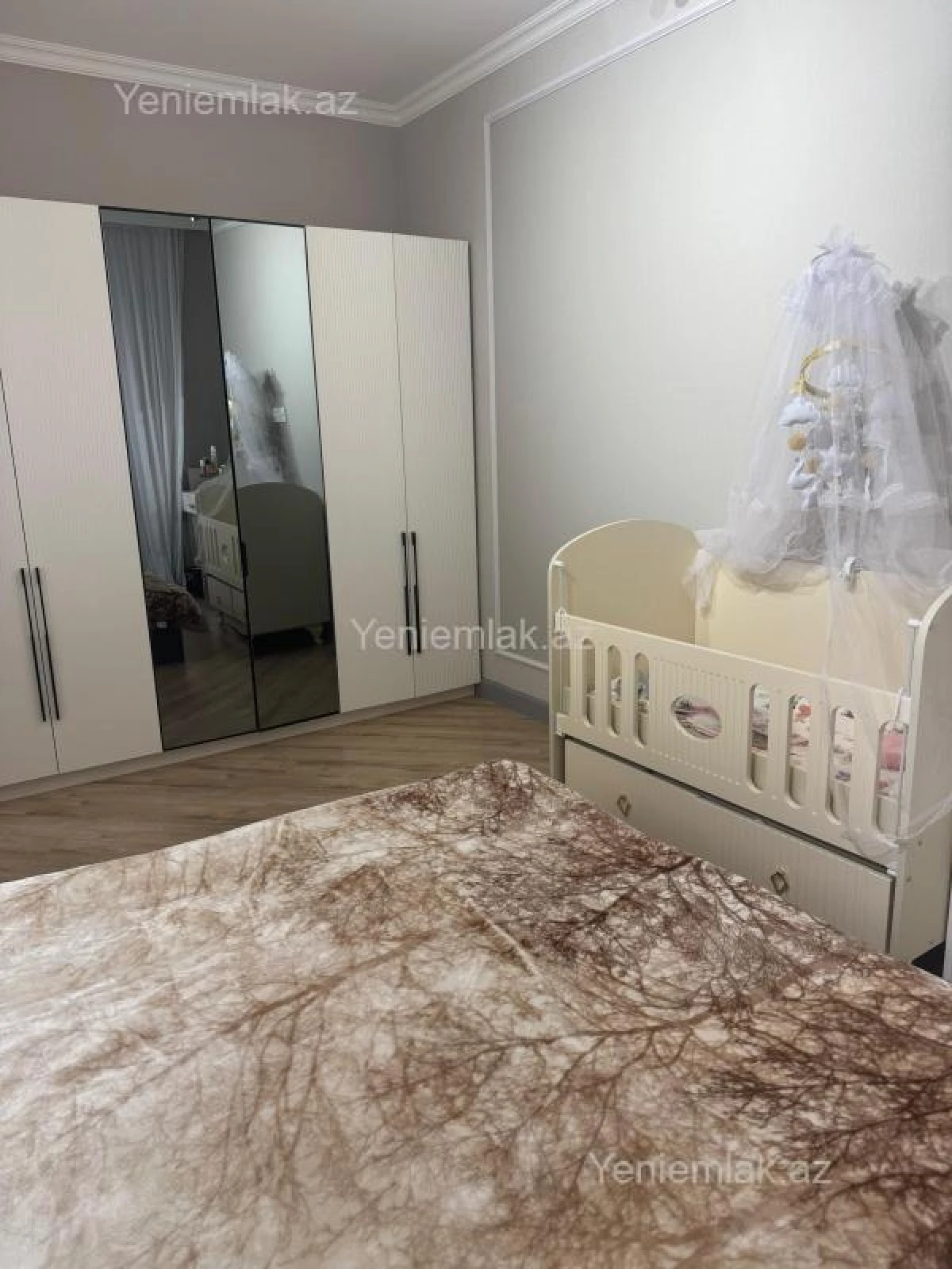 Satılır 2 otaqlı yeni tikili 82 m²