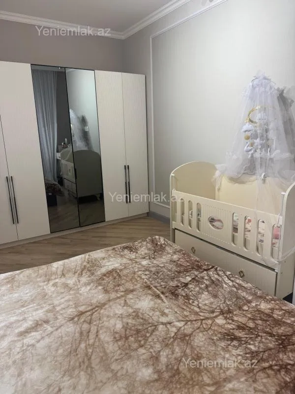 Satılır 2 otaqlı yeni tikili 82 m²