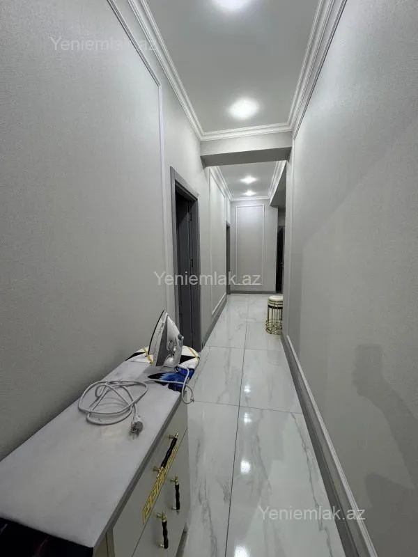 Satılır 2 otaqlı yeni tikili 82 m²