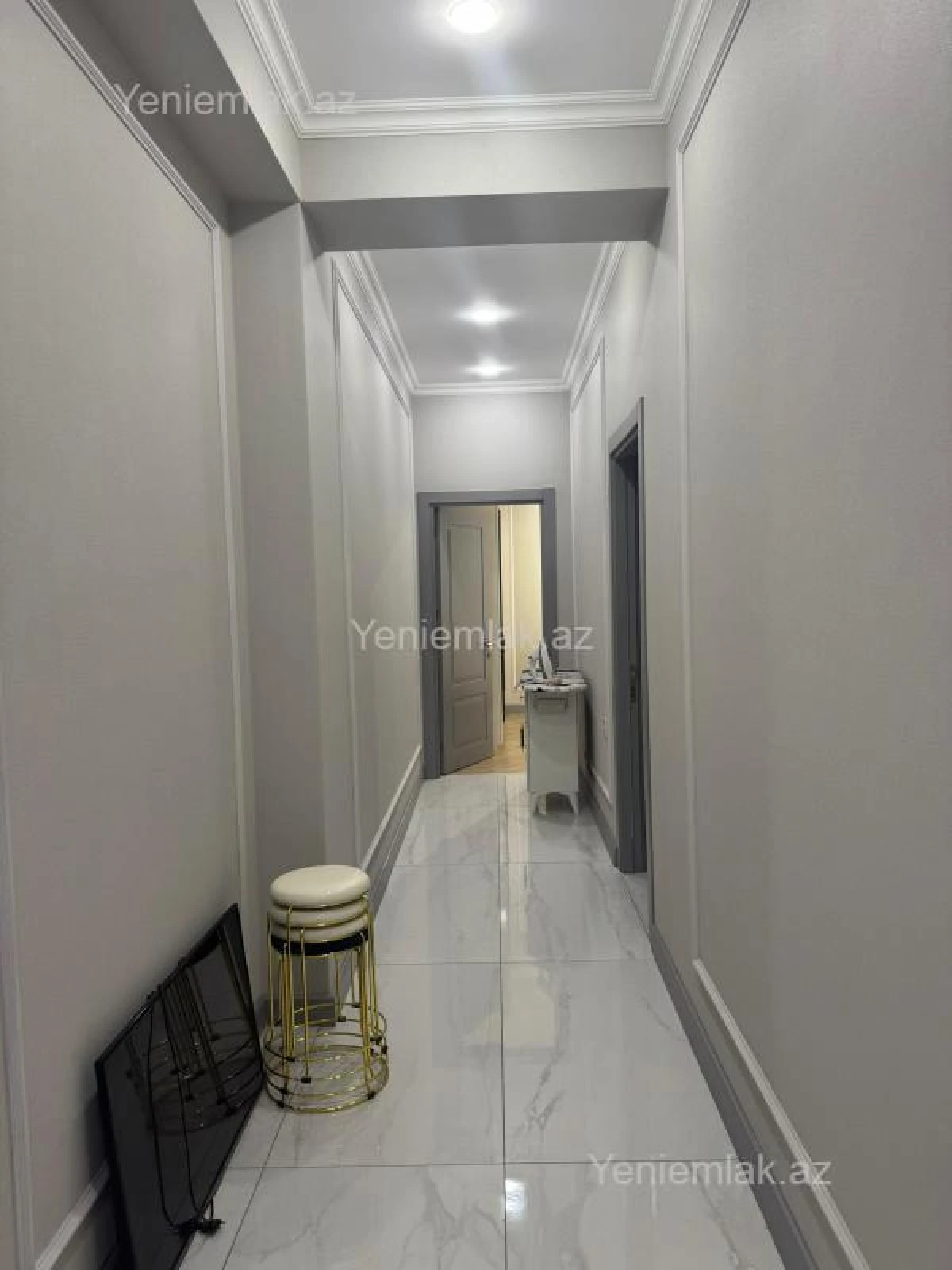 Satılır 2 otaqlı yeni tikili 82 m²