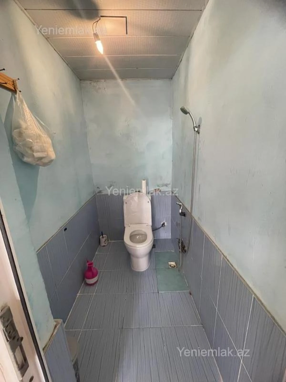 Satılır 5 otaqlı həyət evi 280 m²