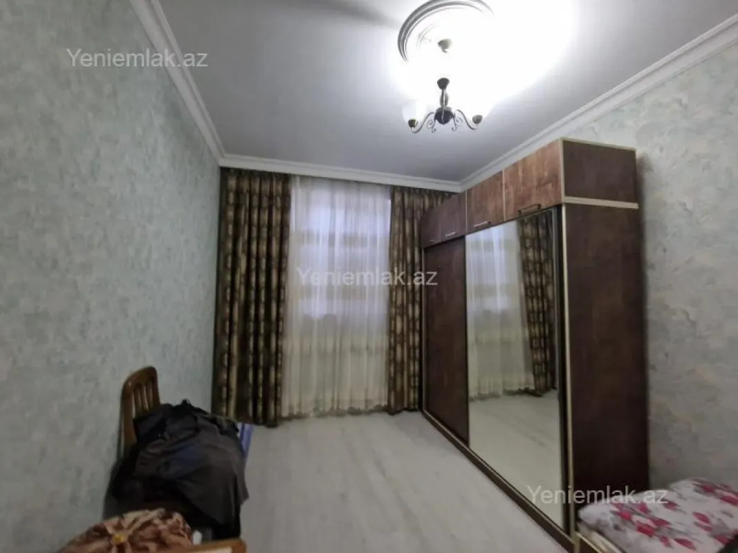 Satılır 5 otaqlı həyət evi 145 m²