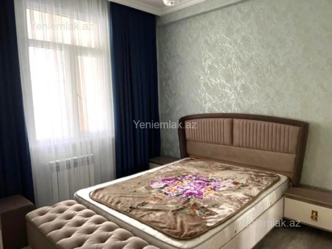 Satılır 3 otaqlı yeni tikili 100 m²