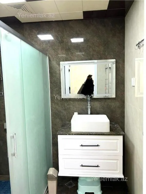 Satılır 3 otaqlı yeni tikili 100 m²