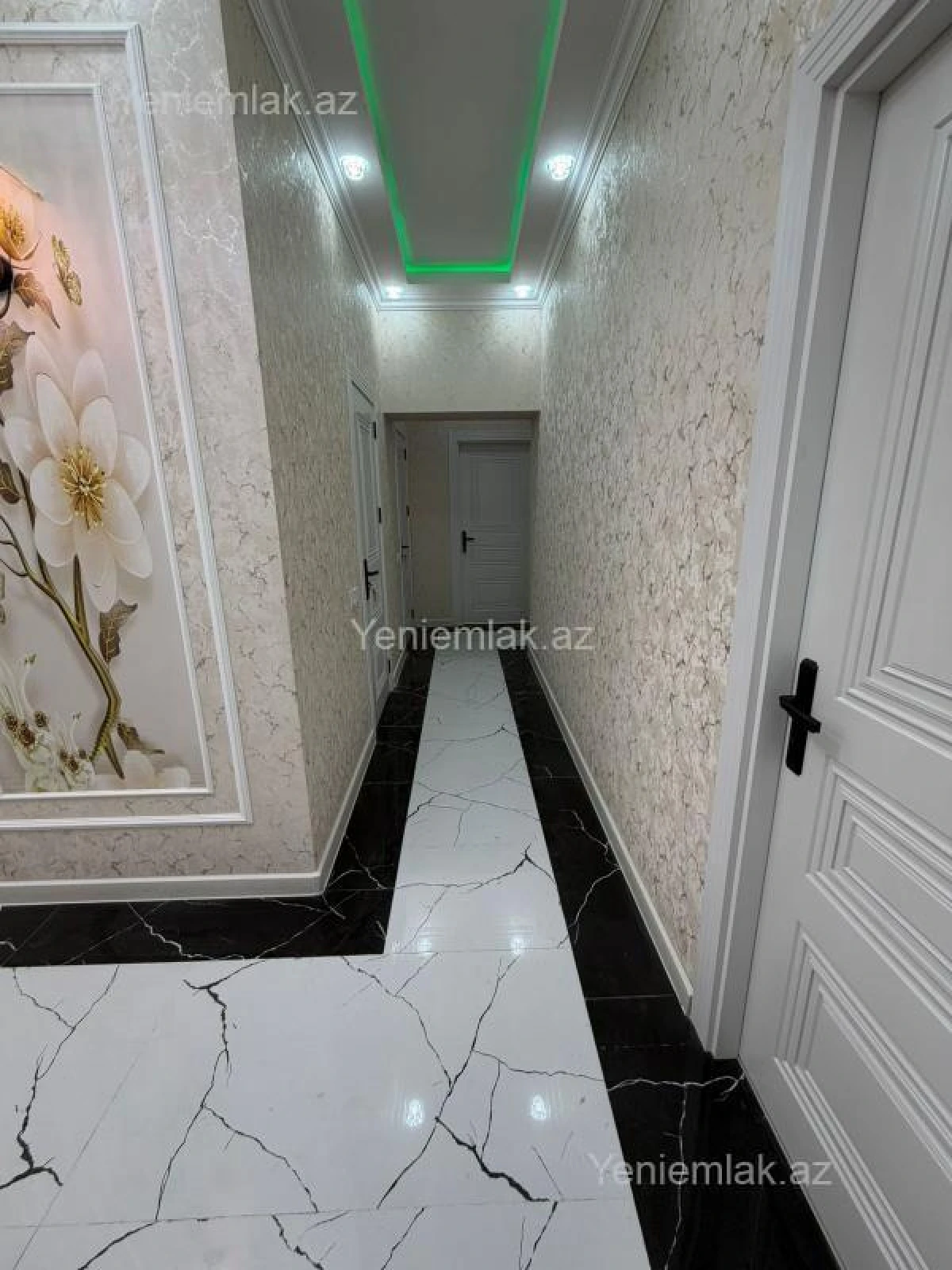Satılır 3 otaqlı yeni tikili 90 m²