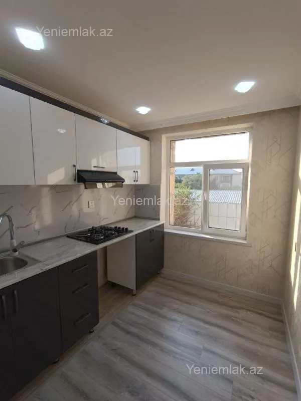Satılır 3 otaqlı köhnə tikili 68 m²