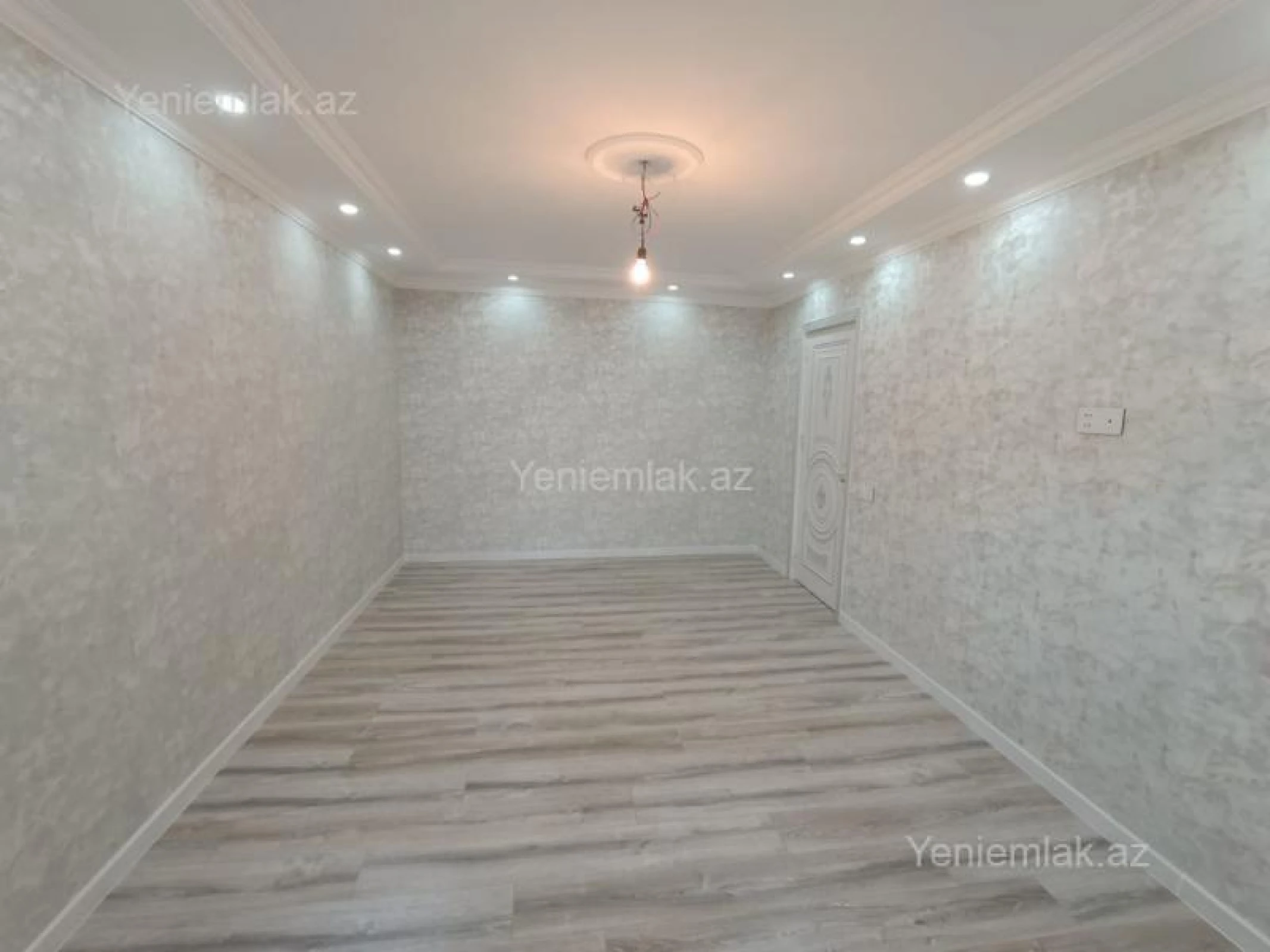 Satılır 3 otaqlı köhnə tikili 68 m²