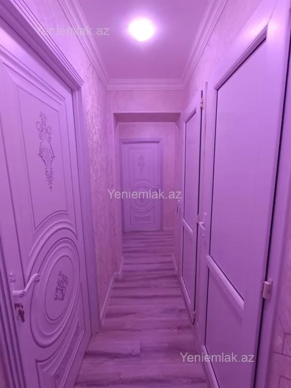 Satılır 3 otaqlı köhnə tikili 68 m²
