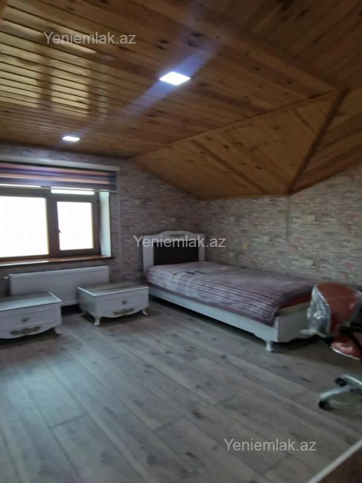 Satılır 5 otaqlı həyət evi 160 m²