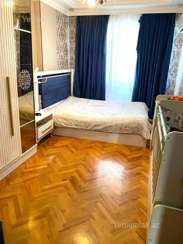 Satılır 3 otaqlı yeni tikili 90 m²