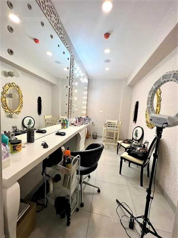 Satılır 7 otaqlı obyekt 160 m²