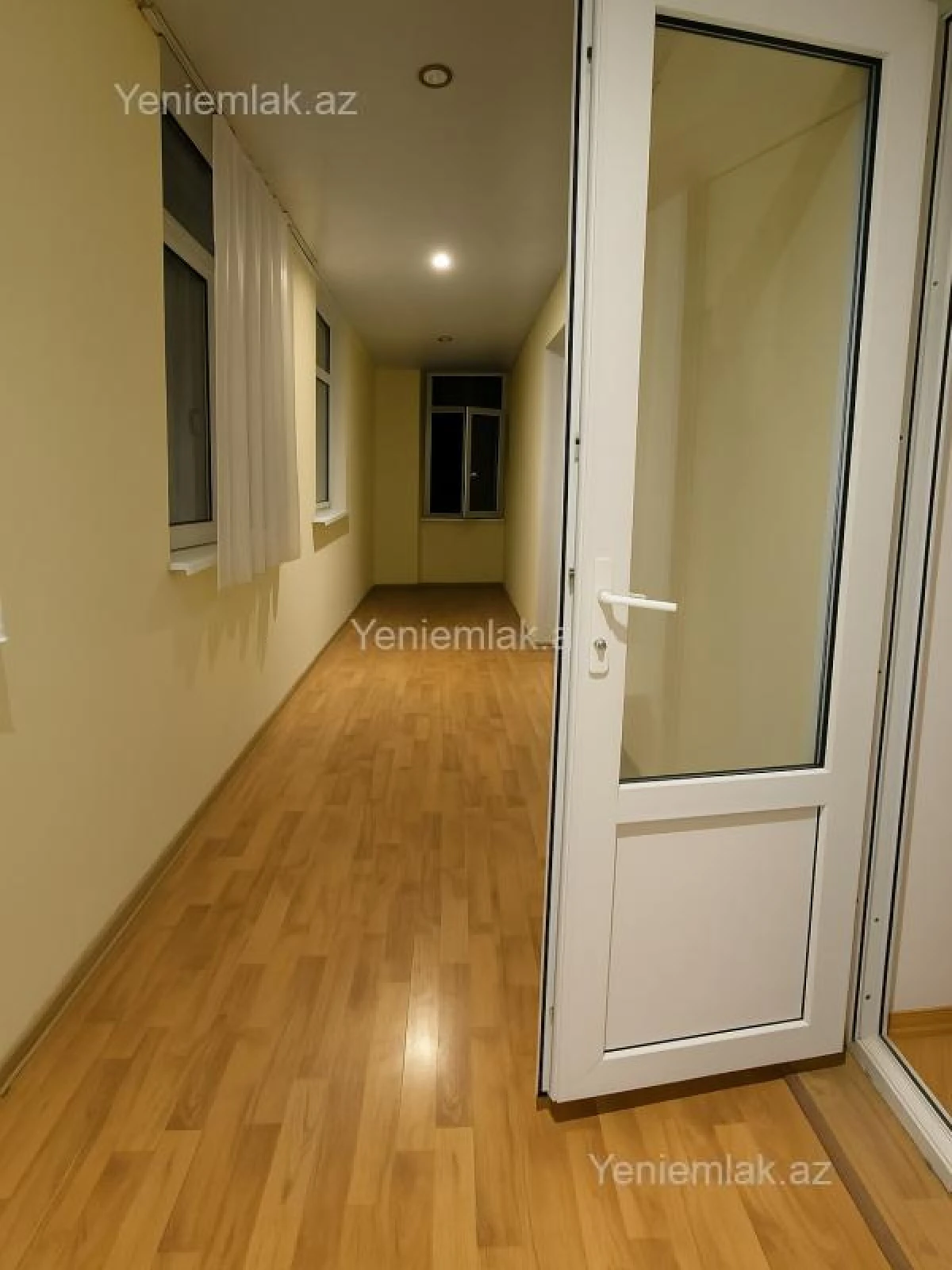 Satılır 5 otaqlı köhnə tikili 120 m²