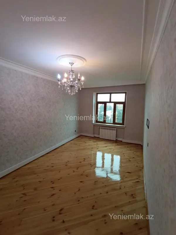 Satılır 3 otaqlı köhnə tikili 84 m²