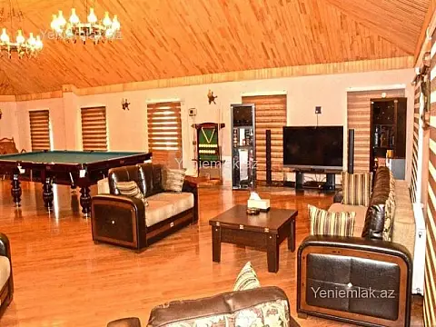 Satılır 5 otaqlı həyət evi 450 m²